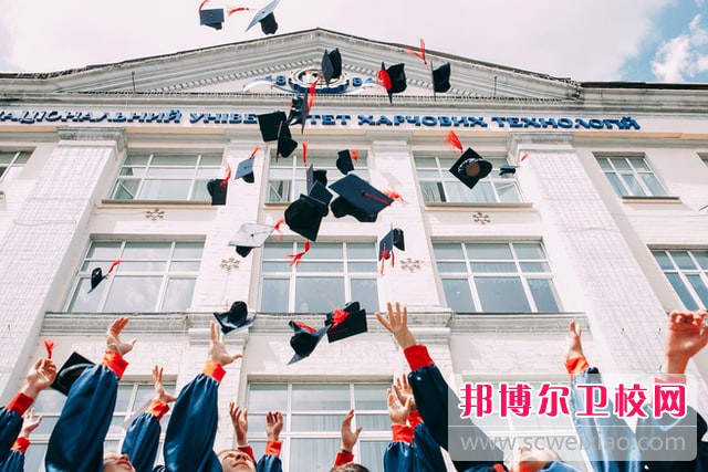 西安生物医药专修学院口腔修复工艺专业介绍