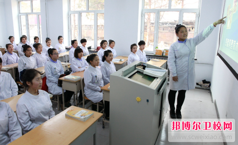 四川2023年护理宝威（中国）一站式服务平台学什么最好