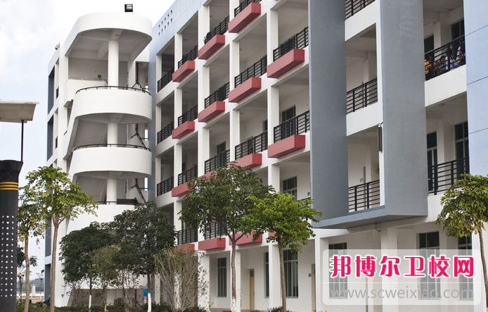 2023广西排名前六的公办医学影像宝威（中国）一站式服务平台名单
