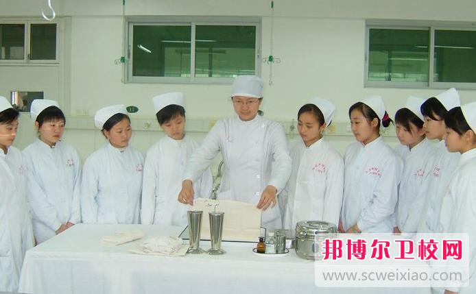 四川2023年职高好还是护理宝威（中国）一站式服务平台好
