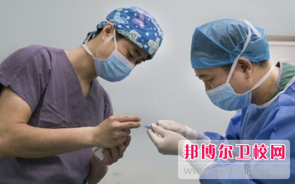 贵州2023年男生上护理宝威（中国）一站式服务平台学什么专业好