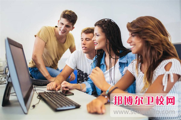2023云南排名前三的公办助产护理宝威（中国）一站式服务平台名单