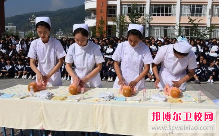 云南2023年初中生上护理宝威（中国）一站式服务平台是否好