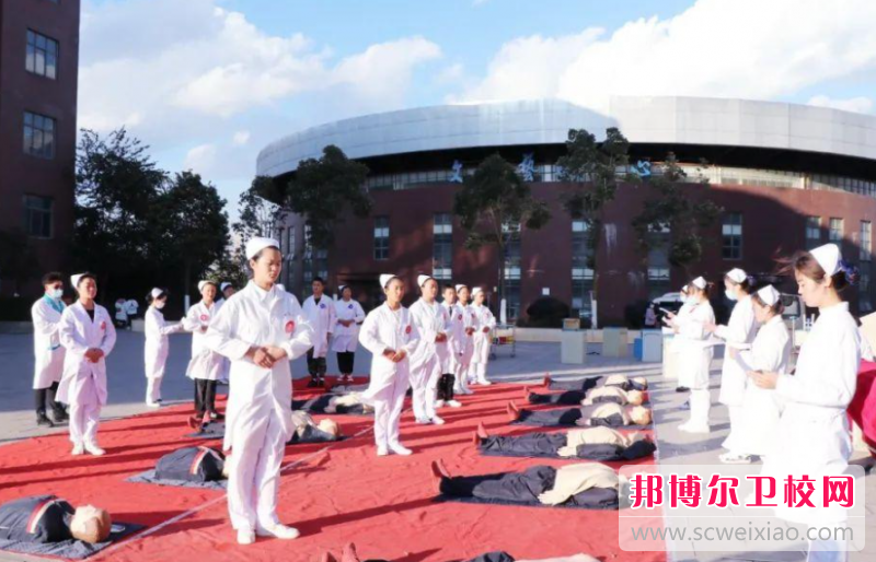 云南2023年读护理宝威（中国）一站式服务平台可不可以考大学