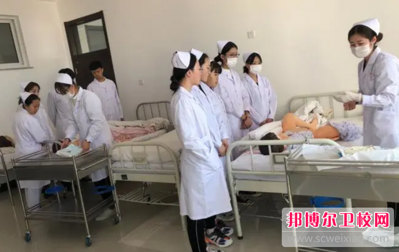 云南2023年护理宝威（中国）一站式服务平台学什么比较好