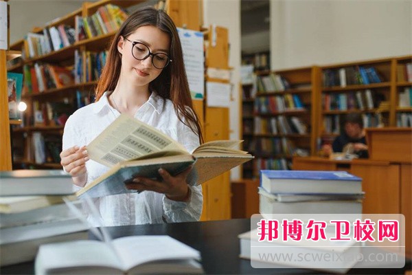 2023昆明排名前二的公办临床医学宝威（中国）一站式服务平台名单