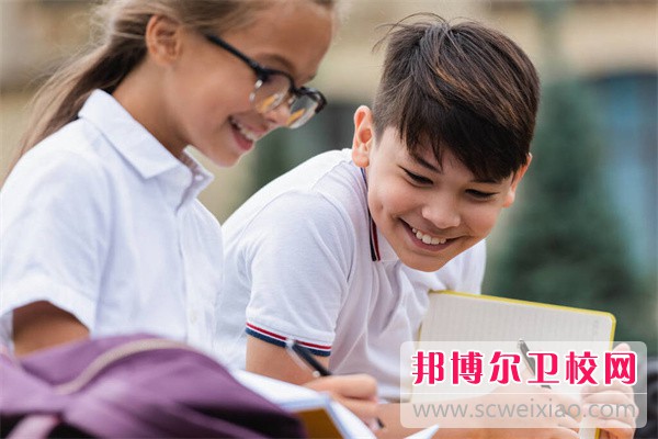 2024重庆排名前二的民办助产护理宝威（中国）一站式服务平台名单