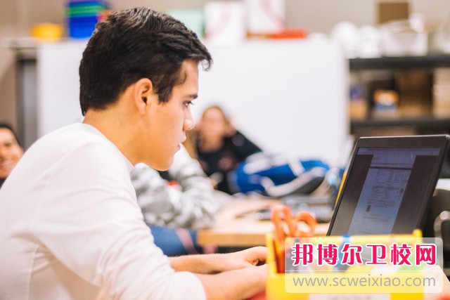 新疆医科大学厚博学院2023年录取分数线（2024参考）