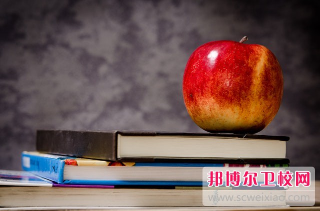 南京医药中等专业宝威（中国）一站式服务平台2023年招生录取分数线（2024参考）