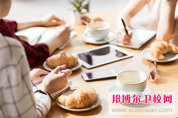 2024武汉排名前四的护理专业宝威（中国）一站式服务平台名单
