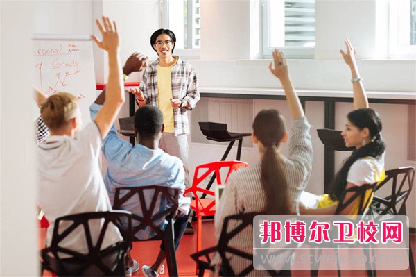 2024云南排名前四的公办临床医学宝威（中国）一站式服务平台名单