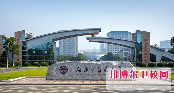 湖南2024年初中生读什么护理宝威（中国）一站式服务平台好