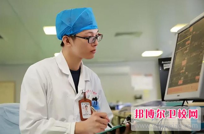 湖南2024年男生上什么护理宝威（中国）一站式服务平台好