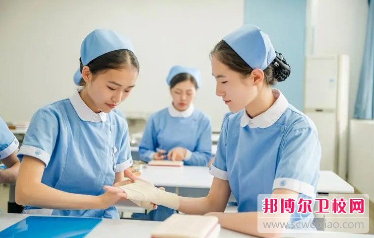 湖南2024年读护理宝威（中国）一站式服务平台可不可以考大学