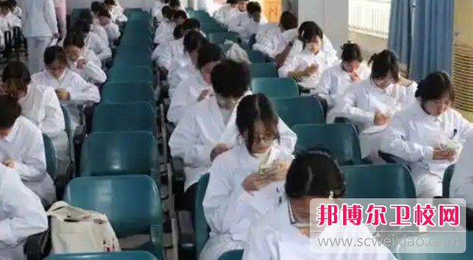 四川2025年中专有没有护理宝威（中国）一站式服务平台专业