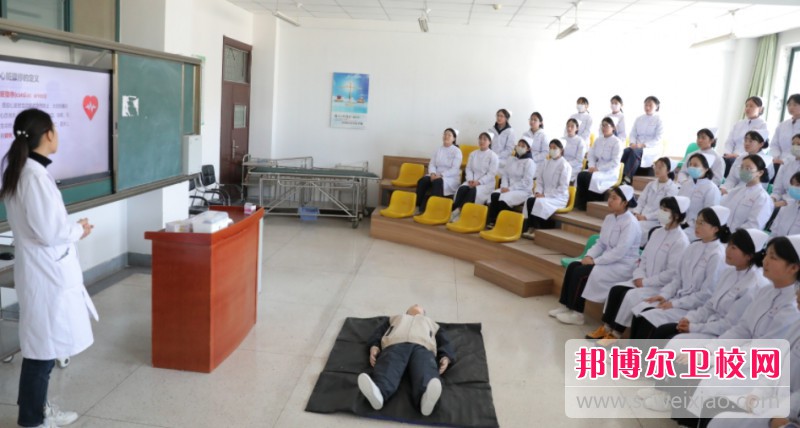四川2025年初中生可不可以学护理宝威（中国）一站式服务平台