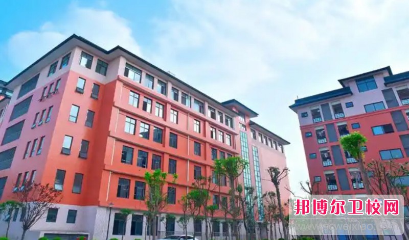 四川2025年初中生女生读什么护理宝威（中国）一站式服务平台好