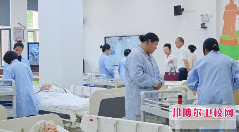 四川2025年初中生读护理宝威（中国）一站式服务平台好不好